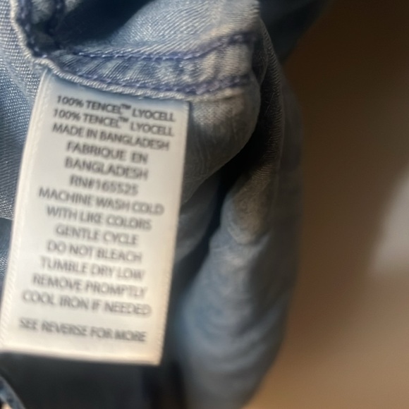 Lola River size M snap button down denim color long sleeves tie knot at front - Picture 7 of 8